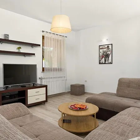 Luna By Rent Istria Villa Medolino