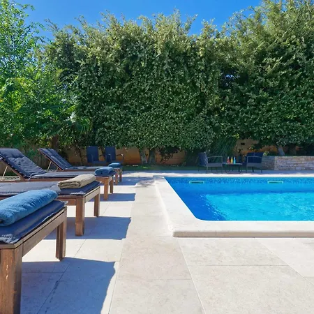 Villa Luna By Rent Istria