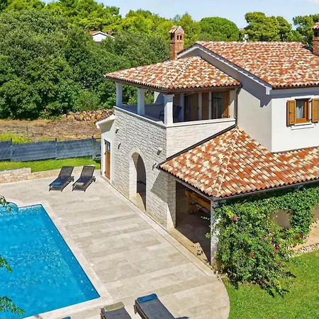 Villa Luna By Rent Istria Medolino